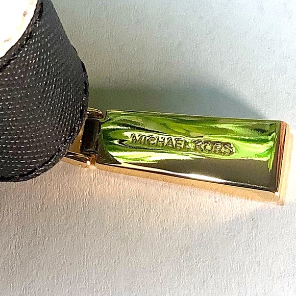 Michael Kors Jet Set Zip Around Card Case 🔥NWT🔥 - Picture 7 of 13